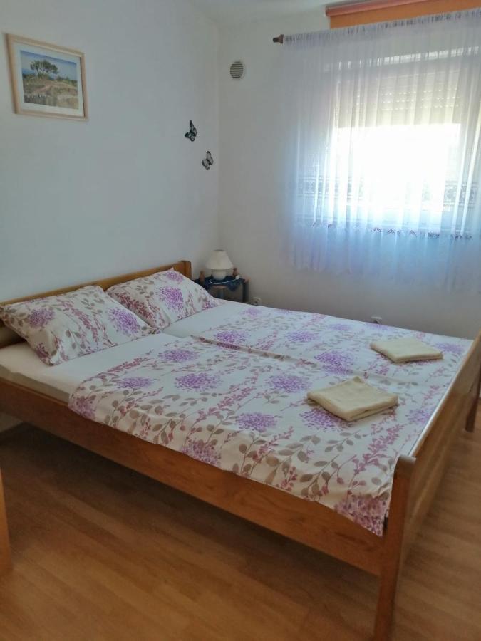 Apartmani Trupeljak 만드레 외부 사진
