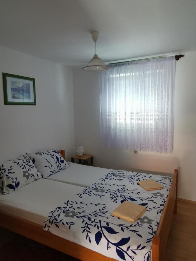 Apartmani Trupeljak 만드레 외부 사진