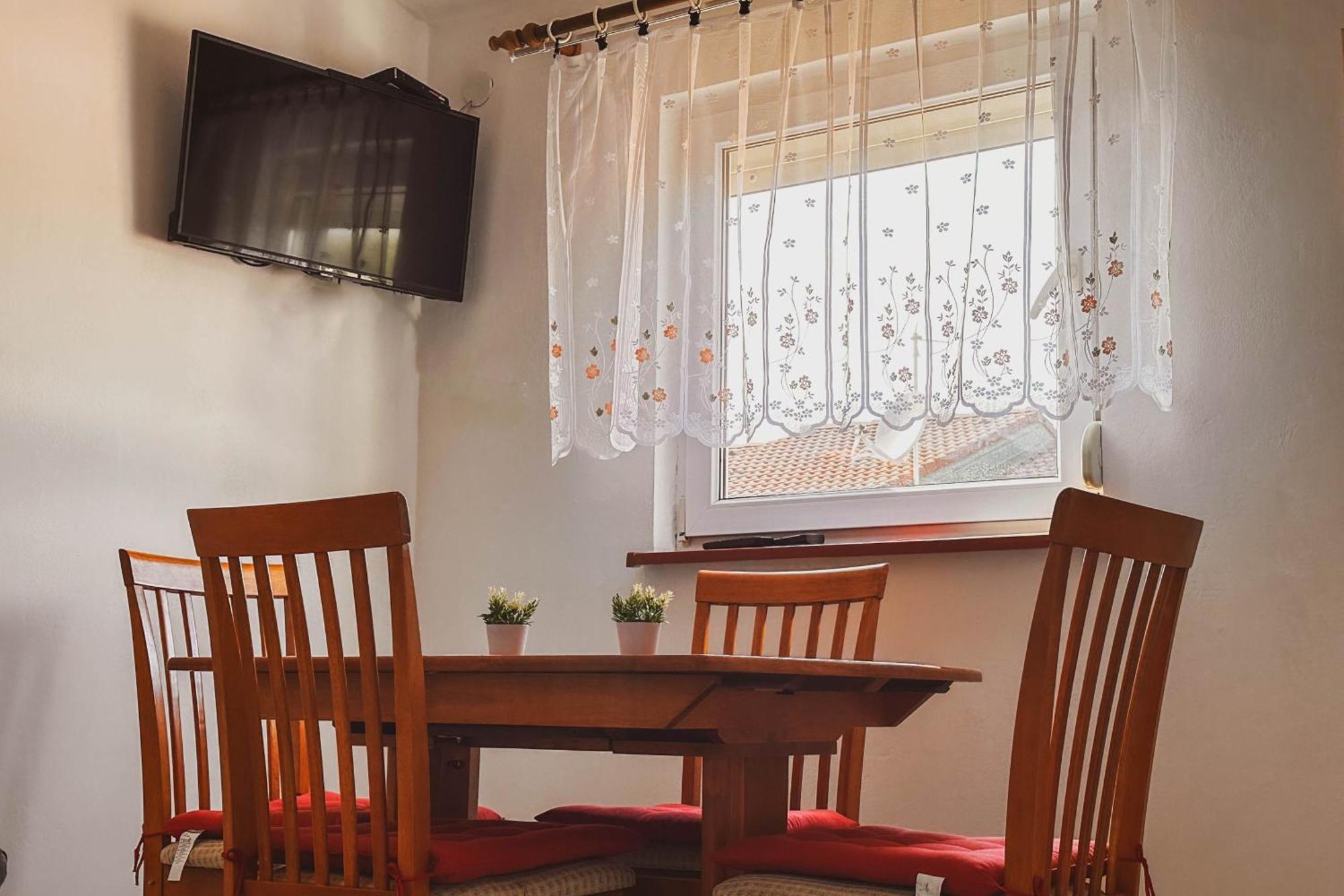 Apartmani Trupeljak 만드레 객실 사진